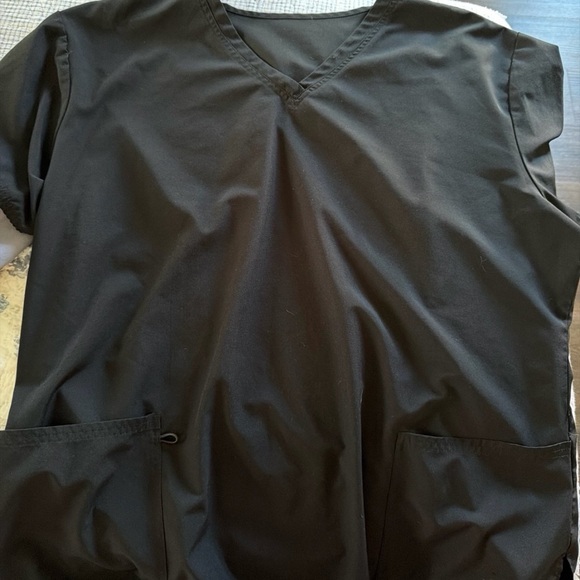 Assorted Scrub Top Collection - Picture 7 of 10